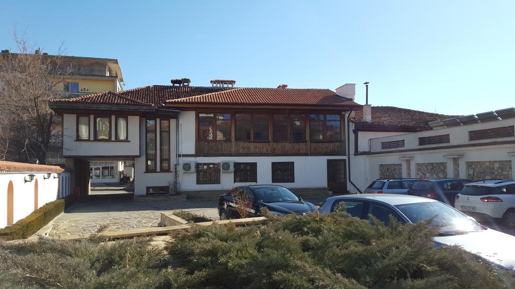 Hotel Bozukova House Sliven Esterno foto